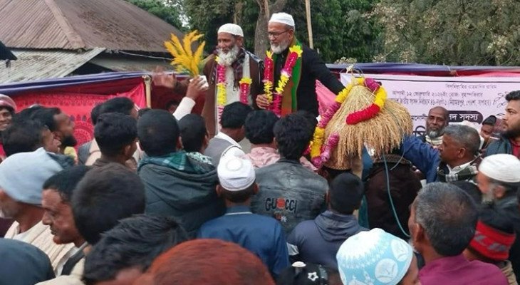 নওগাঁয় জামায়াত নেতার বিএনপিতে যোগদান